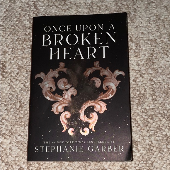 Once Upon a Broken Heart Book by Stephanie Garber - Picture 1 of 5
